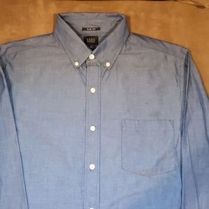 Men's casual botton down shirt